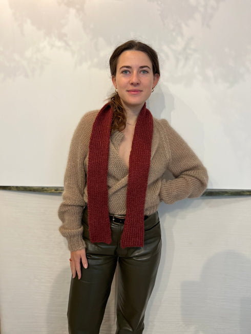 Narrow Scarf